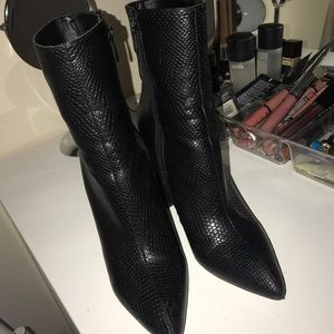 boohoo snake boots